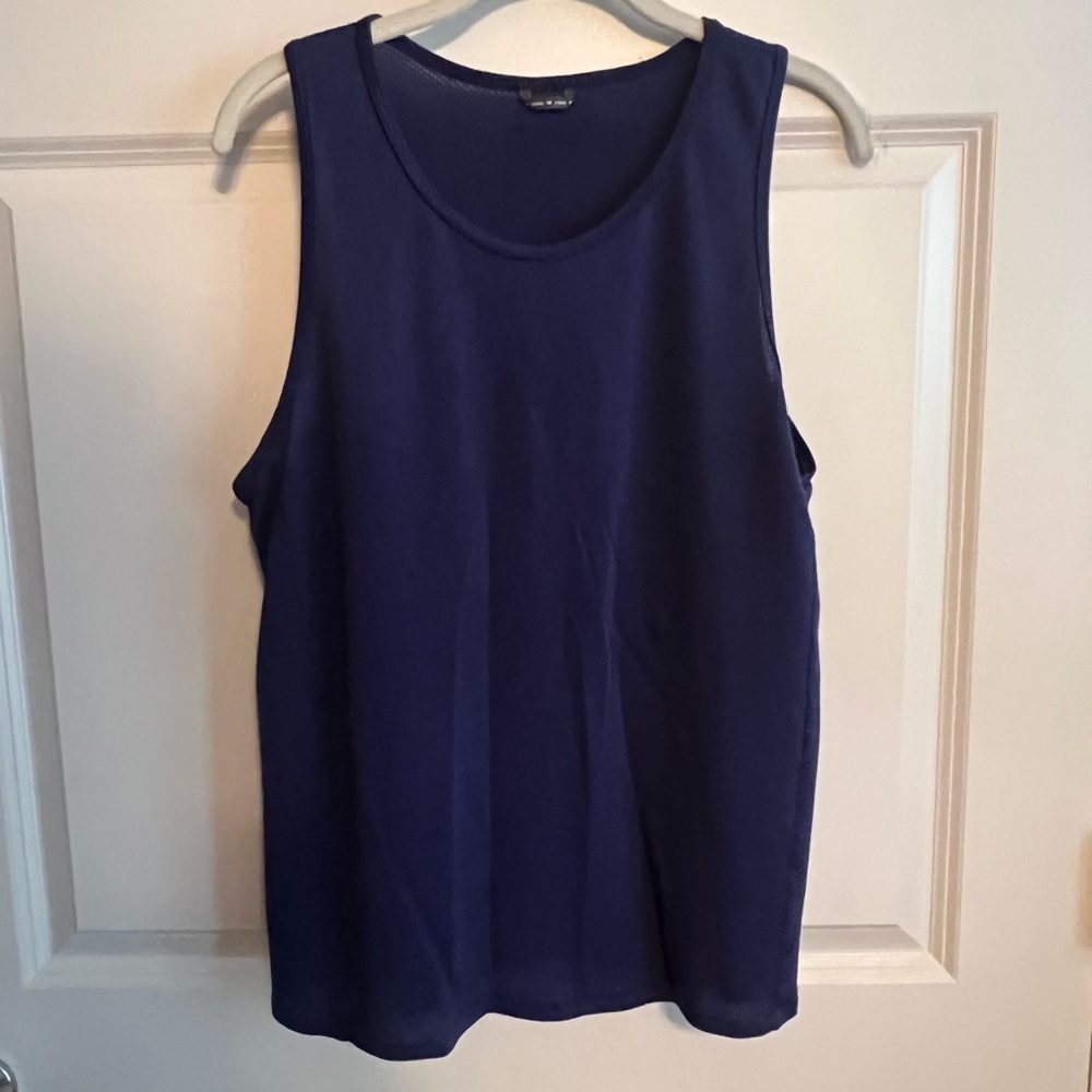 Oiselle tank top size 14